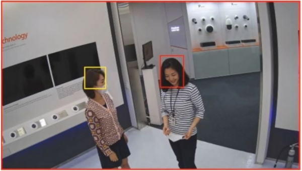 AI CCTV를 통한 마스크 착용 여부 확인 기술. /자료=한화테크윈