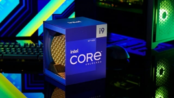 인텔 12세대 데스크톱용 '엘더레이크' CPU. /사진=인텔