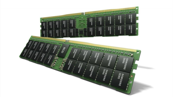 하이케이메탈게이트(HKMG) 공정이 적용된 DDR5 D램. /사진=삼성전자