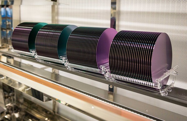 SiC 웨이퍼. /사진=소이텍