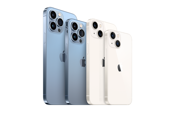 애플 아이폰 시리즈 중 처음 LTPO OLED가 적용된 '아이폰 13프로'. LTPO는 IT용 보다는 스마트폰이나 스마트워치에 어울리는 기술이다. /사진=애플