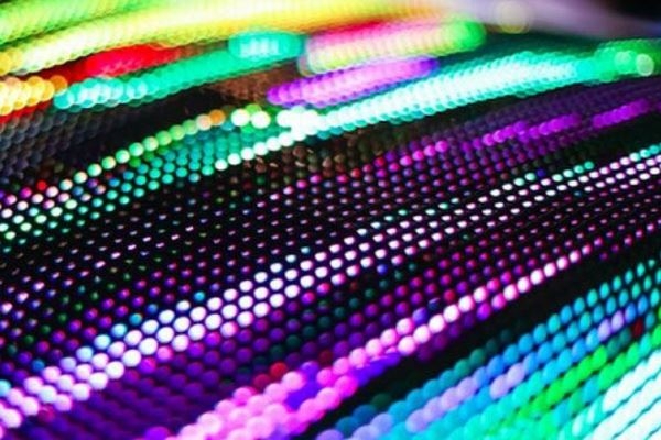 마이크로 LED를 이용한 디스플레이.