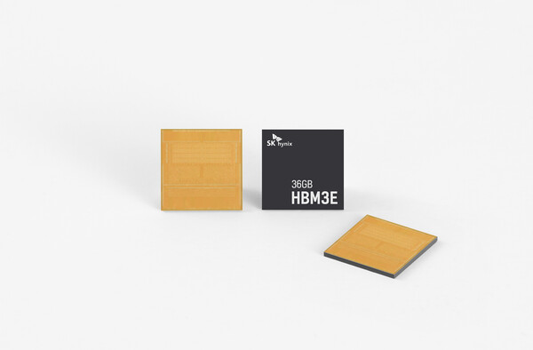 SK하이닉스의 HBM3E 12단 메모리./사진=SK하이닉스