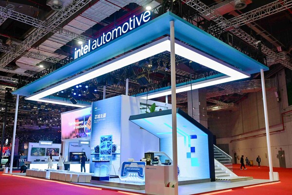 ▲상하이 모토쇼 행사 현장의 인텔 부스.