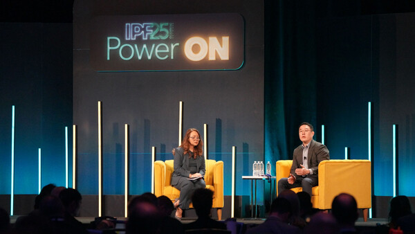 ▲구본규 LS전선 대표가 IPF 2025 개회식 기조 대담에서 발언을 하고 있는 모습.