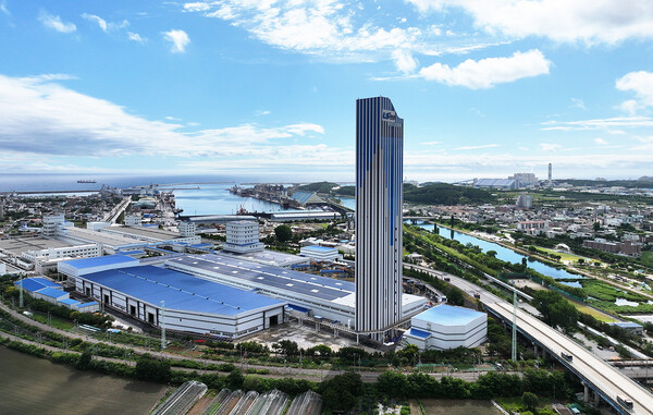 ▲LS전선이 강원도 동해시에 해저 5동을 준공하며, 아시아 최대급 HVDC 케이블 생산 역량을 갖췄다.