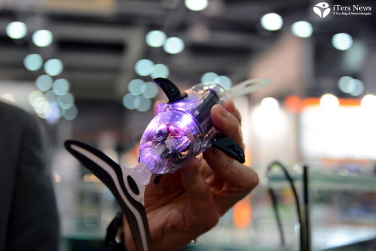 Robot Swim_France __Robot World 2012 (4)